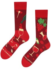 Czerwone Wino Todo Socks, Karafka, Winogrono, Kieliszki, Kolorowe Skarpetki